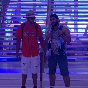 Meet your Posher, Louis